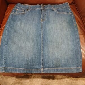 Old Navy Women Classic Denim Jeans Skirt